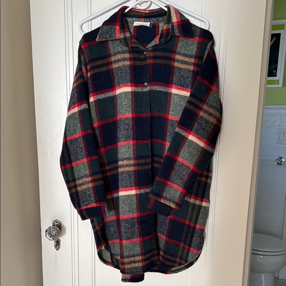 Classic, lightweight shaket